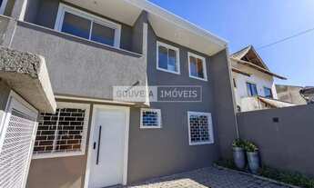 Imagem 3: Sobrado com 4 Dormitórios, 2 Suítes, 130m², a venda por R$ 890.000,00 - Tarumã, Curitiba