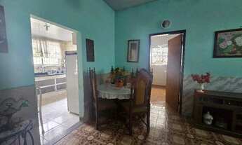 Imagem 2: Excelente casa terréa linear na Engenhoca com 2 quartos, sendo 1 suíte, sala, sozinha, ban