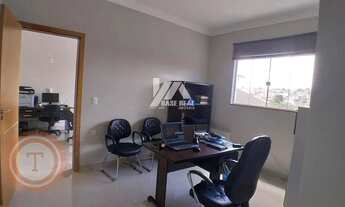 Imagem 12: Casa com localização privilegiada em Uvaranas