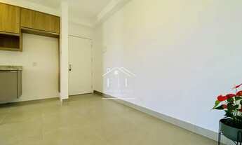 Imagem 4: Ele pode ser seu! Apê para locação com 2 dormitórios, closet, varanda com vista e fechada