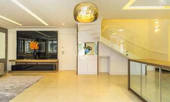 Imagem 4: Luxuoso duplex no Cabral com sacada gourmet!