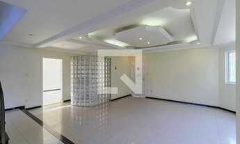 Imagem 5: Casa à Venda - Bandeirantes, 4 Quartos, 560 m2