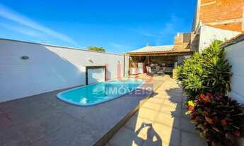 Imagem 2: Linda casa no Atlântico Leste com Placas Solares