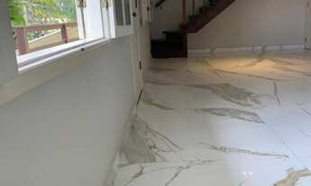 Imagem 5: Casa a venda - 300m - 03 dormitórios - Bacacheri