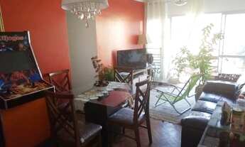 Imagem 2: Ótimo Apto Varanda 2 Qtrs. Condomínio Edifício Marlua