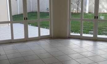 Imagem 1: Casa 04 Dorm. em Residencial Morada dos Lagos - Barueri