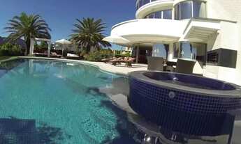 Imagem: Casa para aluguel possui 1226 metros quadrados