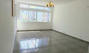 Imagem 5: Pé na areia, caipirinha, água de coco, a cervejinha..