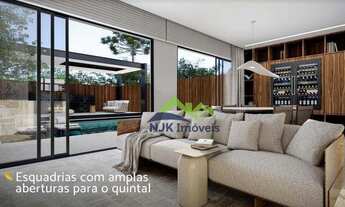 Imagem 6: Casa alto padrão com 3 suítes em Santa Felicidade