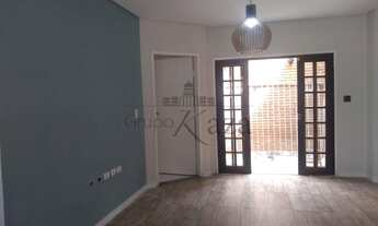 Imagem 6: Casa para aluguel possui 98 metros quadrados com 3 quartos