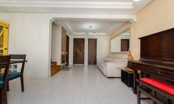 Imagem 2: Sobrado no Jardim das Américas com quintal nos fundos - 2 vagas - espaço para home office