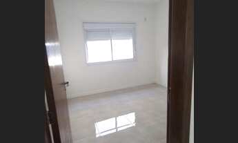 Imagem 6: Linda casa recém construída no centro de Imbé!