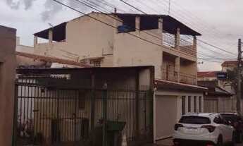 Imagem 6: Excelente sobrado com duas residências na QE 44 do Guara 2