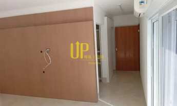 Imagem 4: Casa de condomínio para venda possui 450 metros quadrados com 4 quartos