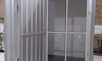 Imagem 2: Container novo e usado