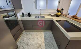 Imagem 6: Casa de condomínio sobrado para aluguel possui 400 metros quadrados com 5 quartos