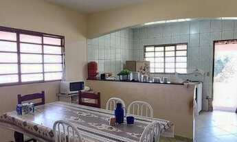 Imagem 4: Chácara para Venda em Pinhalzinho, centro, 3 dormitórios, 1 banheiro