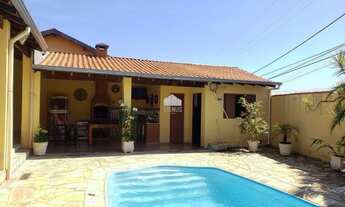 Imagem: Casa com piscina a Venda no Parque Via Norte