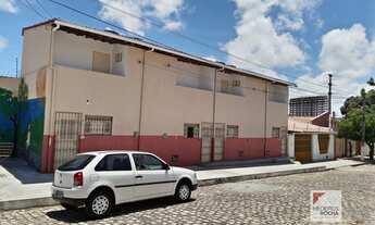 Imagem 2: Alugo Kitnet no bairro de Neópolis_Um quarto_sala_cozinha_banheiro_Excelente localização