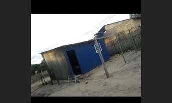 Imagem 1: Terreno no juar Casa com 1 dormitório