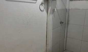 Imagem 4: Alugo kitnet Casa com 1 dormitório