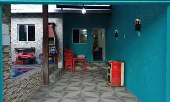 Imagem 4: Casa com piscina e energia solar ?