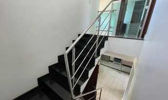 Imagem 5: DUPLEX PRÓXIMO MAR COM 03 QUARTOS/QUINTAL/PISCINA