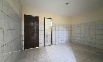 Imagem: Casa com 5 quartos no Montese - Fortaleza/CE