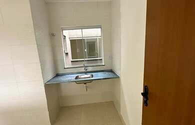 Imagem 2: Casa para venda tem 85 metros quadrados com 2 quartos em Jardim do Ingá - Luziânia - GO