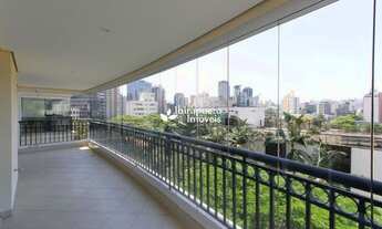 Imagem 4: Alto padrão, com vista para área residencial