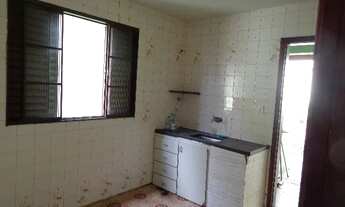 Imagem 3: Casa de vila para aluguel tem 72 metros quadrados com 2 quartos