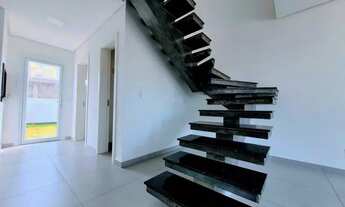 Imagem 4: Sobrado Alto Padrão para Venda em Jansen Gravataí-RS - 2566