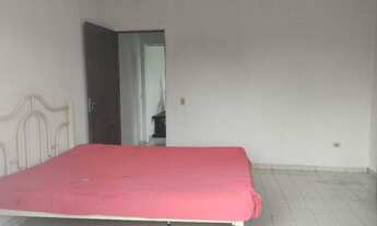 Imagem 3: Apartamento 01 quarto de frente para a rua Semi mobiliado com sacada