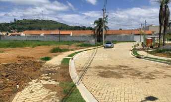 Imagem 5: Lote plano de 500m² em condomínio de alto padrão com área verde e lago para pesca - R$550