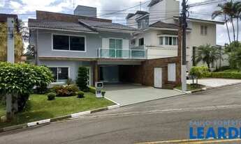 Imagem 2: CASA EM CONDOMÍNIO - CONDOMÍNIO ARUJÁ 5 - SP