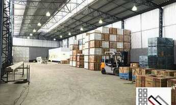 Imagem: ALUGA GALPÃO (750m²), 3 BANHEIROS, 3 VAGAS