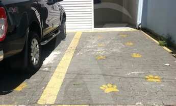 Imagem: Prédio comercial na Zuquim à 2 minutos