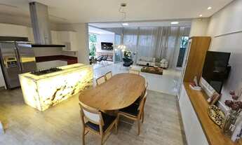 Imagem 7: Imóvel para venda tem 360 metros quadrados com 5 quartos em Jardins Verona - Goiânia - GO