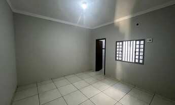 Imagem 3: Locação: Casa com 4/4 sendo 3 suítes com piscina e 800kwh de energia solar mensal