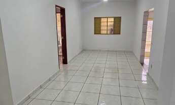 Imagem 5: ALGUEL DE CASA DE 03 QUARTOS, RUA C13, NOVO HORIZONTE, GOIANIA
