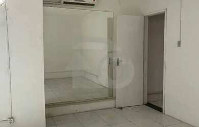 Imagem: Ponto Comercial à Venda no Luzia com Apartamento