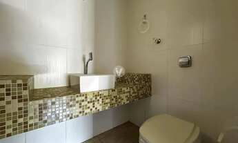 Imagem 4: Casa à venda, 05 dormitórios, suíte, terraço, salão de festas, bairro Camobi