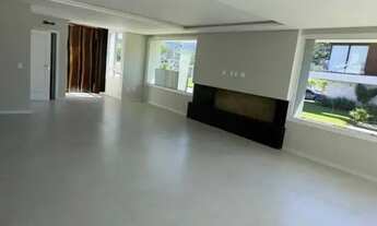 Imagem 11: Casa Alto Padrão para Venda em Florianópolis, Ingleses do Rio Vermelho, 4 dormitórios, 2 s