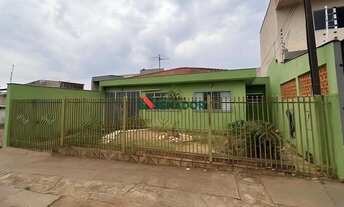 Imagem 2: Casa à venda em Londrina, Jardim Viena, com 3 quartos, com 139.65 m²