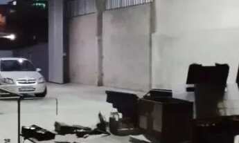 Imagem 7: Galpão 300m2 Galpão / depósito com 3 vagas na garagem