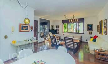 Imagem 3: Apartamento à venda em Três Figueiras com 124 m², 3 quartos, 1 suíte, 2 vagas