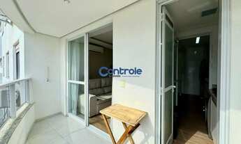 Imagem 4: Apartamento mobiliado com 3 vagas de garagem no Kobrasol, São José-SC