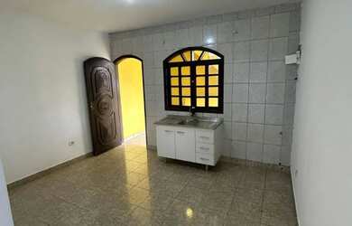 Imagem 6: Alugo casa de 2 cômodos no Cidade Ipava/Vila Gilda