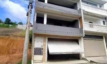 Imagem 2: Sobrado Espaçoso e Versátil à Venda Parque Rizzo