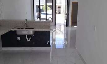 Imagem 4: Casa com jacuzzi em condomínio fechado